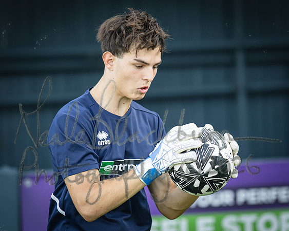 Generals @ Chertsey Town (17 of 247)