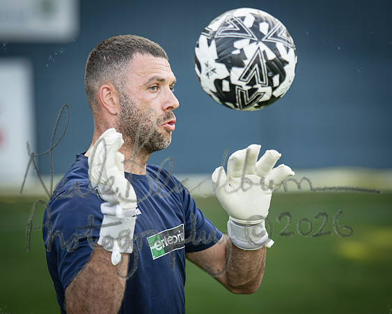 Generals @ Chertsey Town (20 of 247)