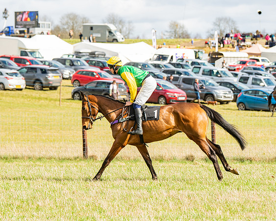 Race 1 - Hunt Members (9 of 74)