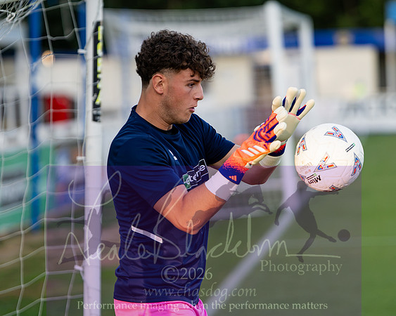 Farnborough 1 v 0 Chesham United (38 of 418)