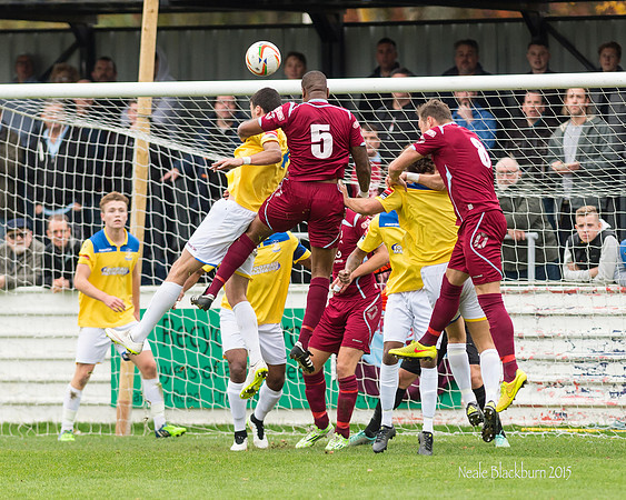 Chesham utd v Enfield Town-16