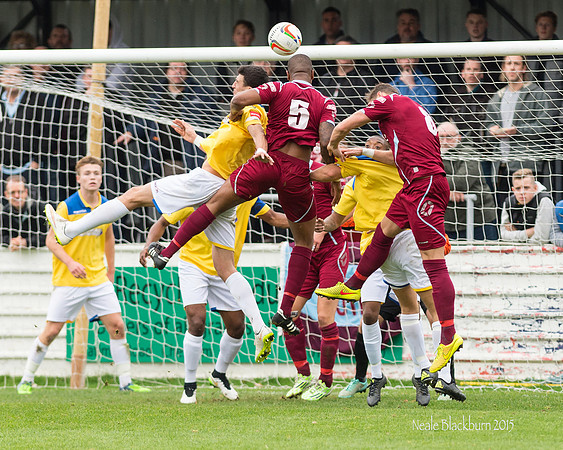 Chesham utd v Enfield Town-17