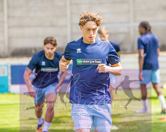 Chesham United 2 v 0 Walton & Hersham (69 of 535)