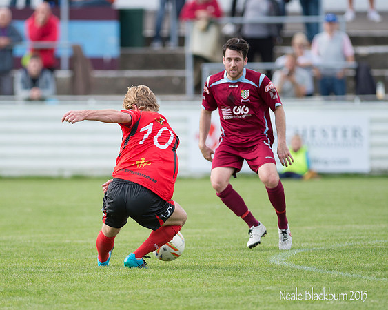 Chesham utd v Aylesbury (13 of 66)