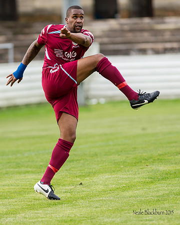 Chesham utd v North Leigh-3
