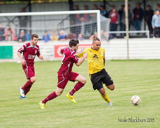 Chesham utd v North Leigh-21