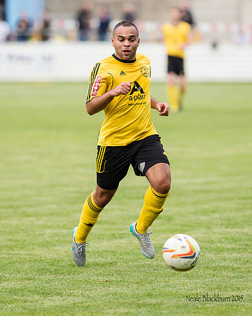 Chesham utd v North Leigh-22