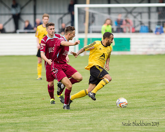 Chesham utd v North Leigh-24