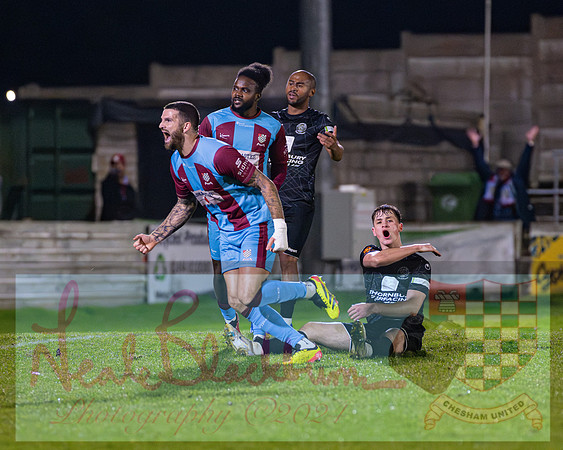 Chesham Utd 3 v 1 Chippenham Town (275 of 416)