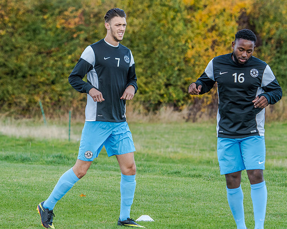 AFC Oaklands v Bengeo Trinity - Warm Up (34 of 109)