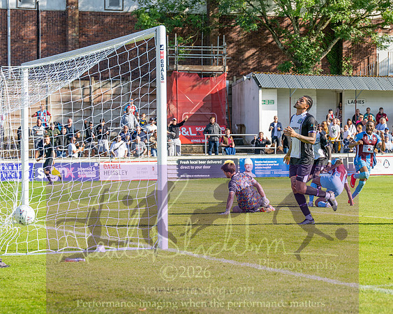 Chesham Utd 2 v 2 Dover Athletic (351 of 447)
