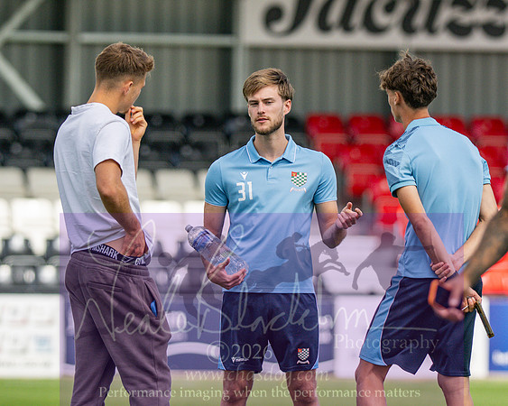 Truro City 3 v 1 Chesham Utd (6 of 551)
