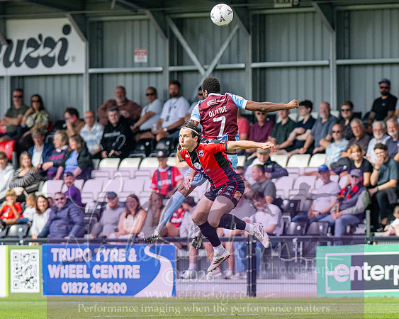 Truro City 3 v 1 Chesham Utd (112 of 551)