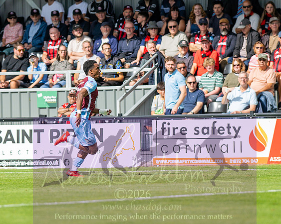 Truro City 3 v 1 Chesham Utd (127 of 551)