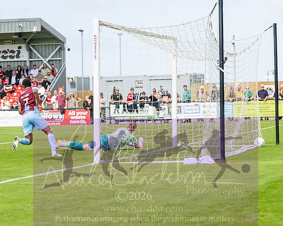 Truro City 3 v 1 Chesham Utd (137 of 551)
