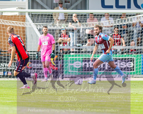 Truro City 3 v 1 Chesham Utd (160 of 551)