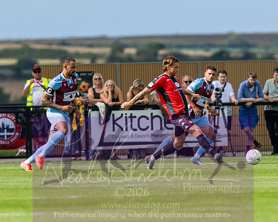 Truro City 3 v 1 Chesham Utd (165 of 551)