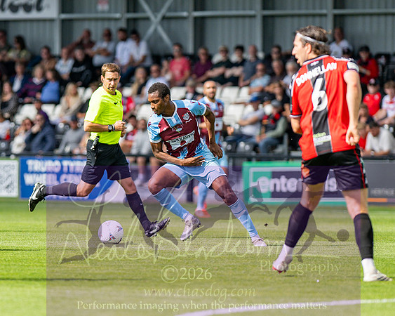 Truro City 3 v 1 Chesham Utd (172 of 551)