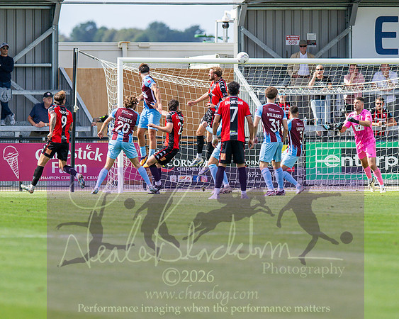 Truro City 3 v 1 Chesham Utd (320 of 551)