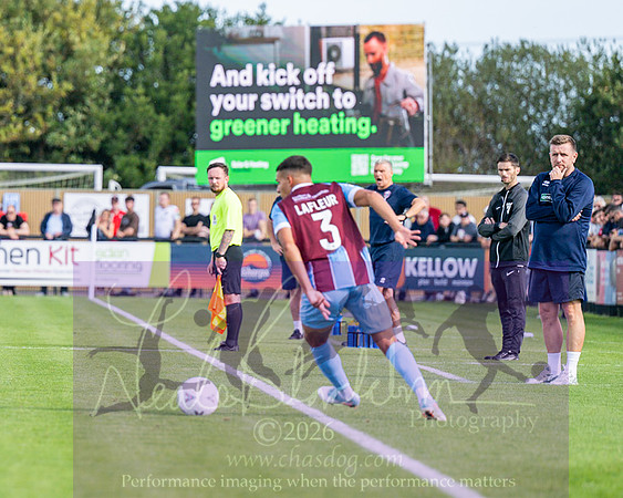 Truro City 3 v 1 Chesham Utd (376 of 551)