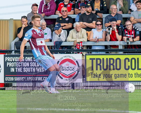 Truro City 3 v 1 Chesham Utd (384 of 551)