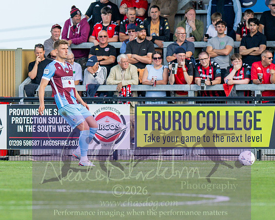 Truro City 3 v 1 Chesham Utd (385 of 551)