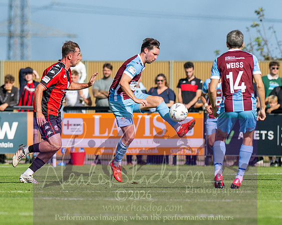 Truro City 3 v 1 Chesham Utd (407 of 551)