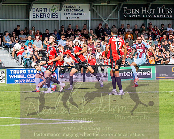 Truro City 3 v 1 Chesham Utd (442 of 551)