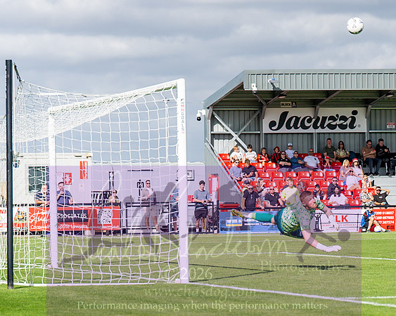 Truro City 3 v 1 Chesham Utd (447 of 551)