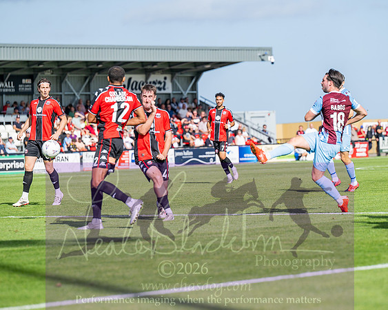 Truro City 3 v 1 Chesham Utd (456 of 551)