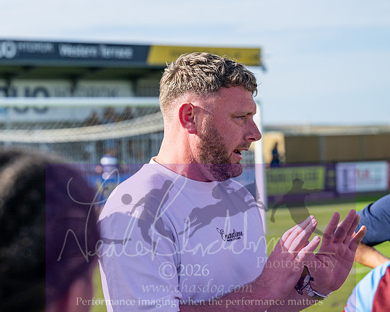 Truro City 3 v 1 Chesham Utd (541 of 551)