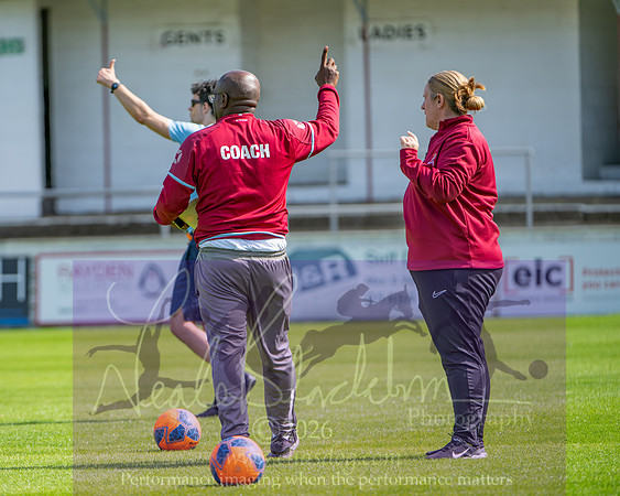 Chesham Utd 0 v 4 Southampton (7 of 356)