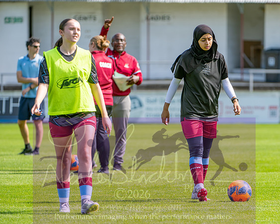 Chesham Utd 0 v 4 Southampton (9 of 356)