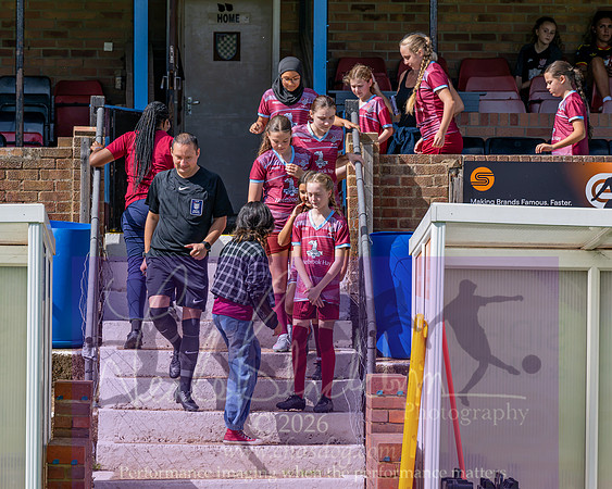 Chesham Utd 0 v 4 Southampton (19 of 356)