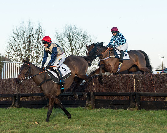 Race 5 - Ladies Open  (47 of 130)