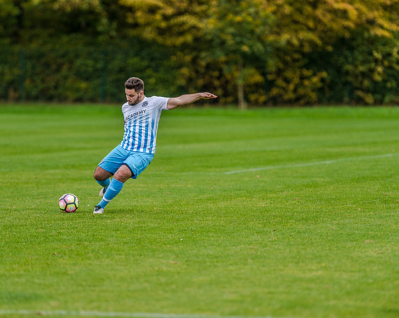 AFC Oaklands 2 v 1 Bengeo Trinity - Warm Up (204 of 297)