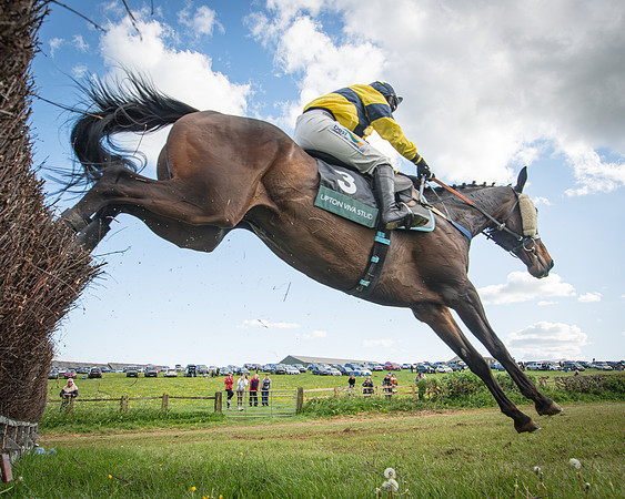 Race 6 - The sir James Shuckburgh Restricted race (48 of 85)