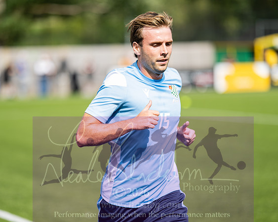 Horsham 1 v 4 Chesham Utd (8 of 422)