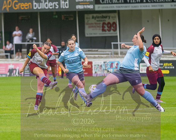 Chesham Utd 3 v 2 Woodley United (28 of 422)