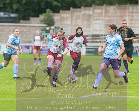 Chesham Utd 3 v 2 Woodley United (36 of 422)