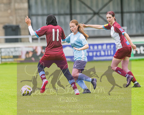 Chesham Utd 3 v 2 Woodley United (47 of 422)