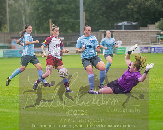 Chesham Utd 3 v 2 Woodley United (66 of 422)