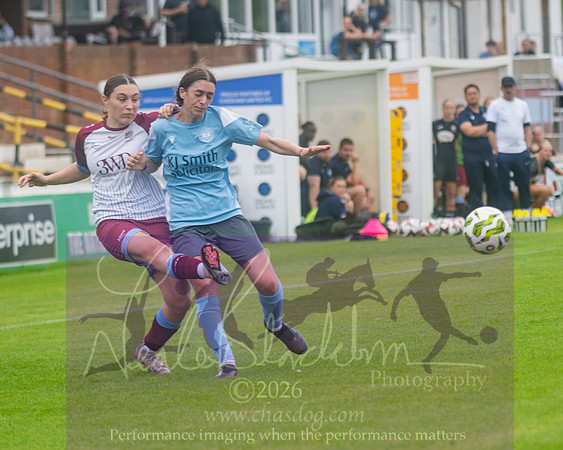Chesham Utd 3 v 2 Woodley United (77 of 422)