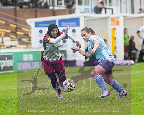 Chesham Utd 3 v 2 Woodley United (84 of 422)