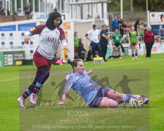 Chesham Utd 3 v 2 Woodley United (90 of 422)