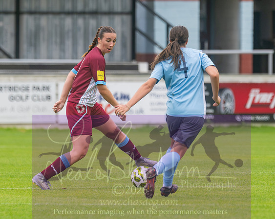 Chesham Utd 3 v 2 Woodley United (110 of 422)