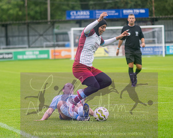 Chesham Utd 3 v 2 Woodley United (122 of 422)