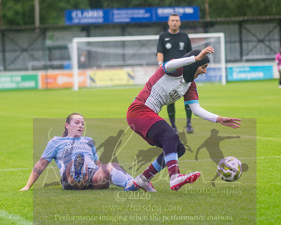 Chesham Utd 3 v 2 Woodley United (124 of 422)