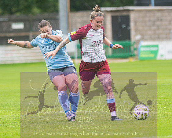Chesham Utd 3 v 2 Woodley United (131 of 422)