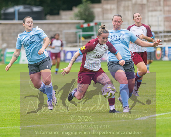 Chesham Utd 3 v 2 Woodley United (132 of 422)